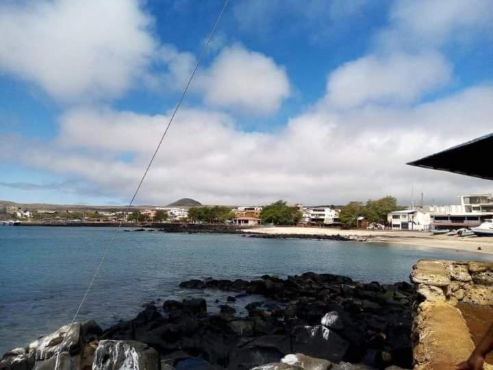 Casa Alexita Apartman Puerto Baquerizo Moreno Kültér fotó
