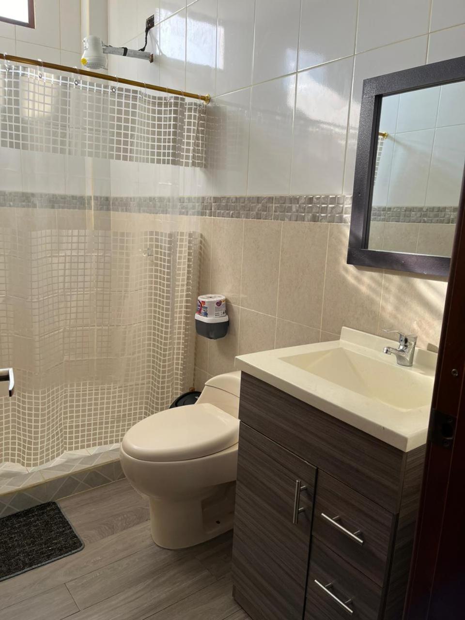 Casa Alexita Apartman Puerto Baquerizo Moreno Kültér fotó